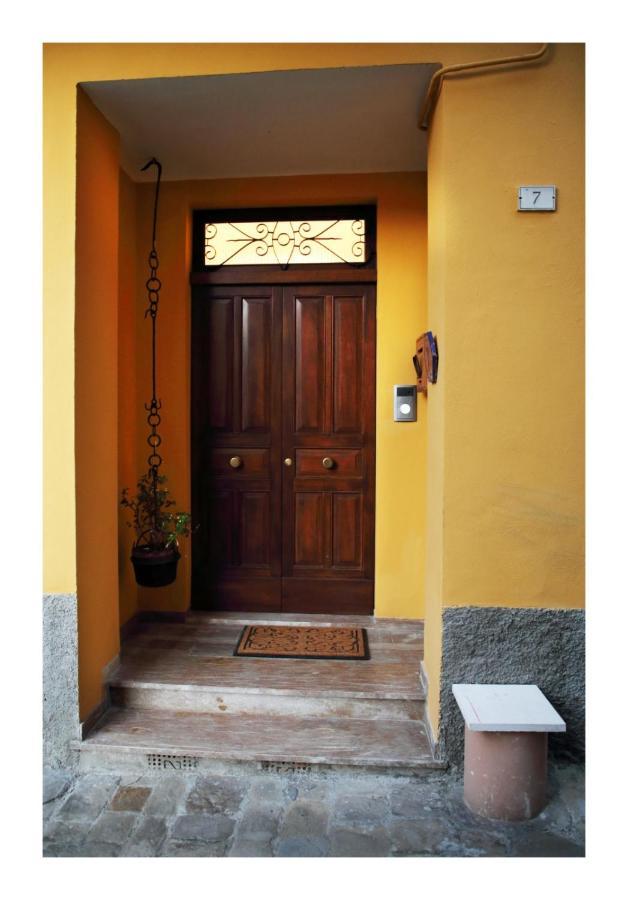 Casa Vacanze Piazza Padella San Severino Marche Exteriör bild
